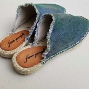 Free People Seaside Espadrilles Blue Denim Mules Size 38 New